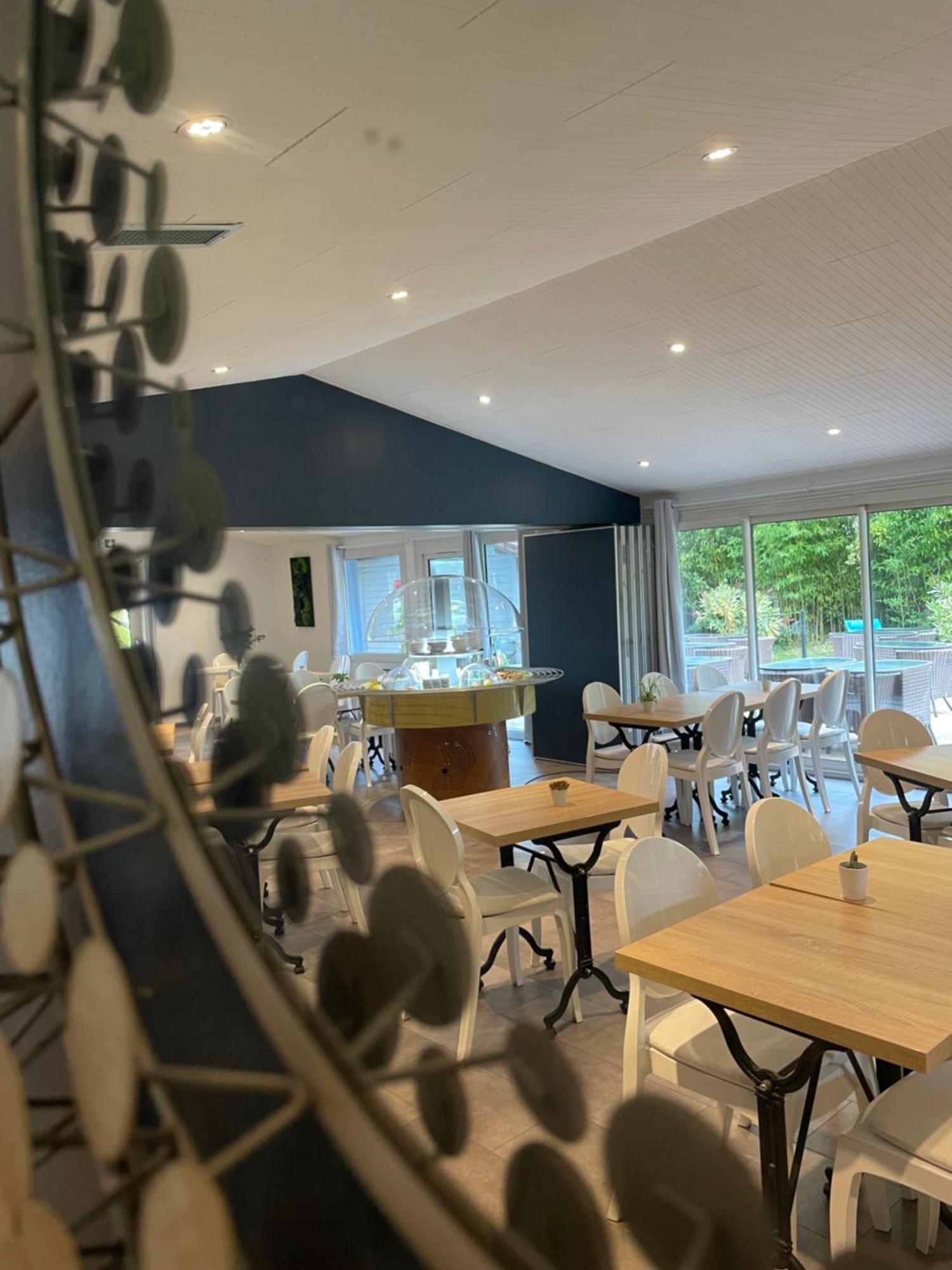 Hotel Cote Sud Leman Thonon-les-Bains Buitenkant foto